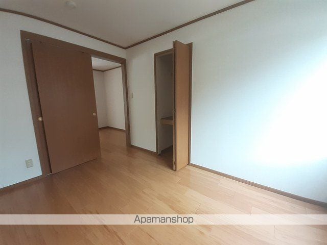 フローレスの内装写真