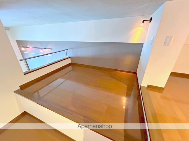 ALTEMEISTERAGORAの内装写真