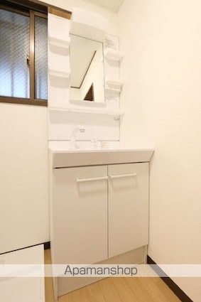 サンハイツ宮前[2LDK/56.8m2]の洗面所