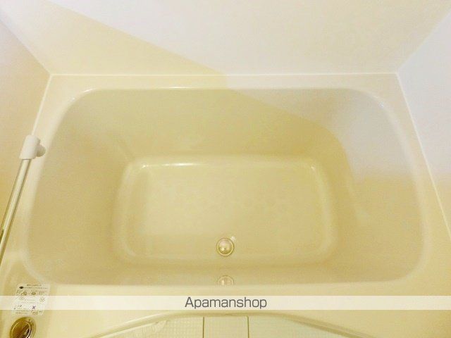 Log登戸Station sideの内装写真