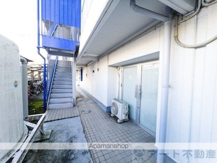 アルト雄郡　東棟[1R/22.9m2]の共用部1
