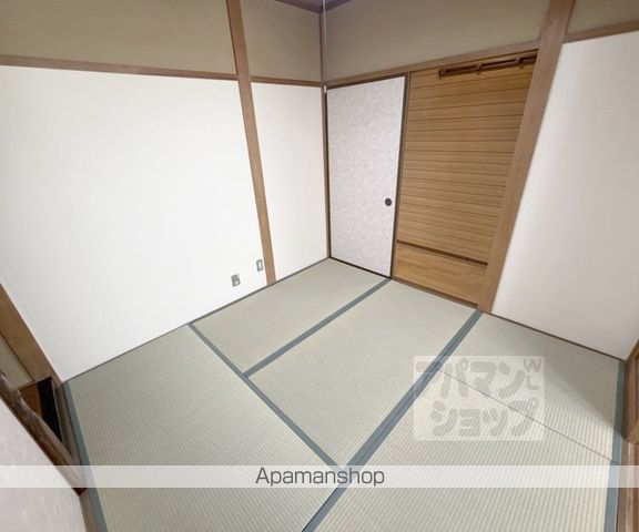下中町貸家の内装写真