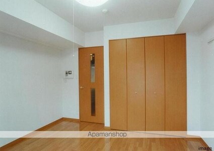 東京都新宿区西新宿５丁目[1K/21.52m2]のリビング・居間