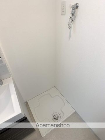 ライジングメゾン新大阪SOUTHの内装写真