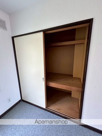 IKコーポA棟の内装写真