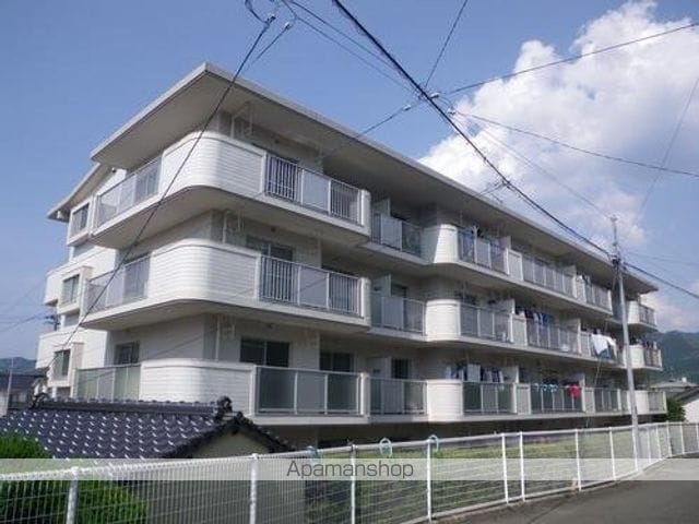 ファミール篠栗の玄関写真