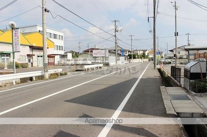 フォレストコート明神Ⅲ[1LDK/42.8m2]の周辺2