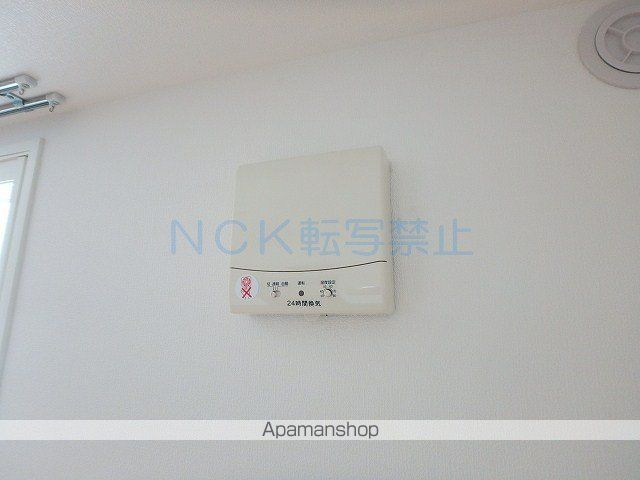 アストリア大通の内装写真