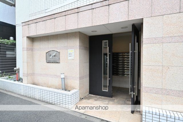 プレール・ドゥーク東京EASTの玄関写真