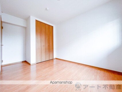 ブライムソレイユ　Ｂ棟[3LDK/79.75m2]の内装4