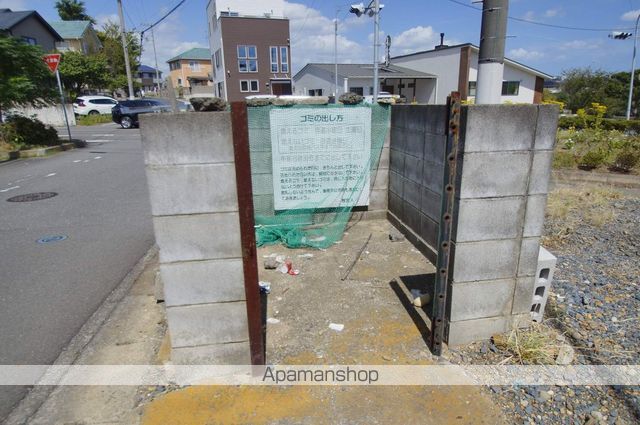 コーポ松戸 A棟の外観写真