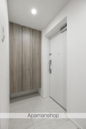 グランエール西日暮里[2LDK/43.39m2]の玄関