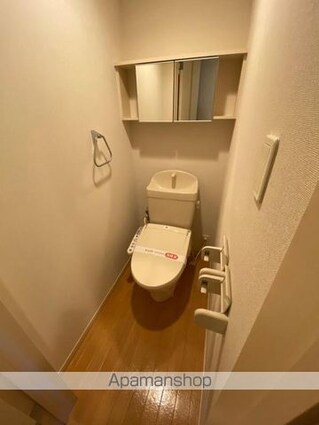 キャトルレーヴ　[1R/32.53m2]のトイレ