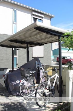 和歌山県海南市下津町上[2LDK/48.42m2]の共用部1