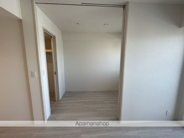 コンフォリア新大阪宮原Qの内装写真