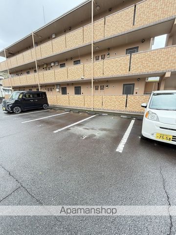 サバーブのその他写真