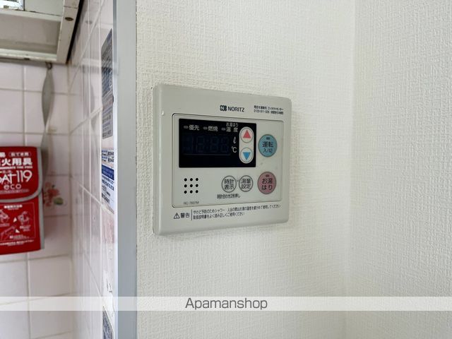 東英ハイツ弐番館の内装写真