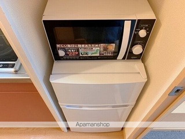 レオパレスメルナカヤの内装写真