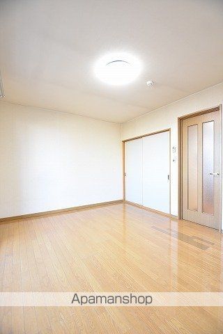 クレストハイツ184の内装写真