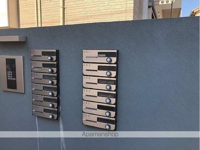 サンコート武蔵小金井[1R/17.59m2]のエントランス1