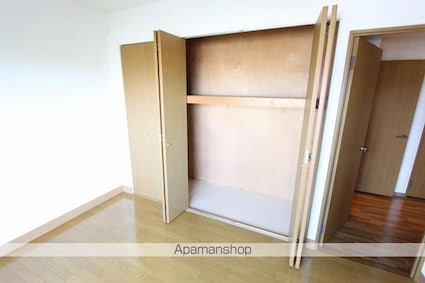 サン・ヴァリー１１５[3DK/64.7m2]の収納