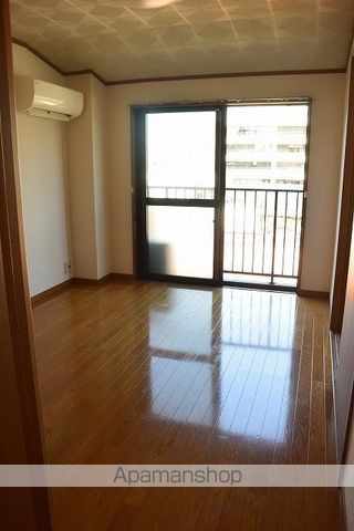 アデランテの内装写真