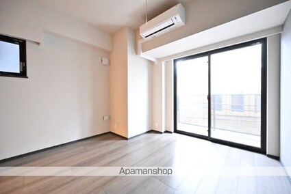 東京都目黒区東山２丁目[1K/26.27m2]のリビング・居間3