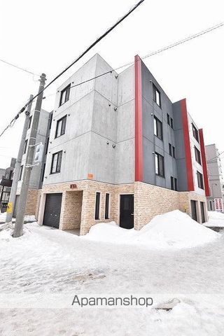 札幌市南北線 北２４条駅 徒歩8分 4階建 築17年の外観写真