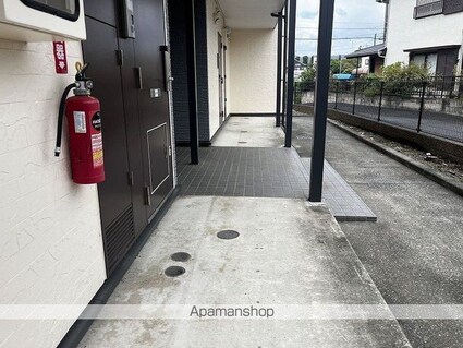 レオパレスピュアタウン[1K/24.84m2]の共用部3