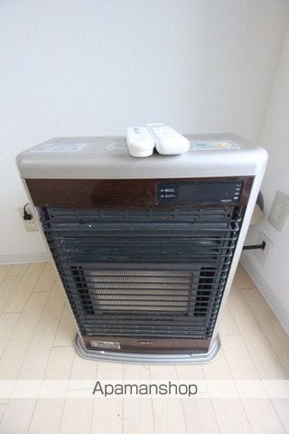 メニーズコート山鼻の内装写真