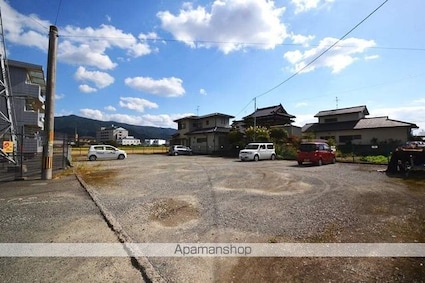 ハイツＰ＆Ｂ[2LDK/49.5m2]の駐車場