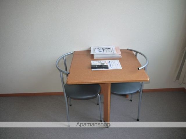 レオパレスくるまや[1K/20.28m2]の内装1