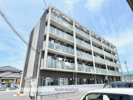 グランディアス[2LDK/50.39m2]の外観3