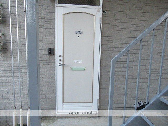 パレス夕顔瀬Iの玄関写真