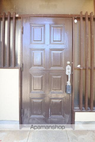 つくばエクスプレス 守谷駅 徒歩16分 2階建 築50年の玄関写真