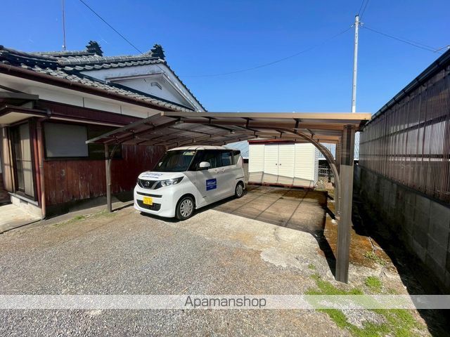 金納貸家の外観写真