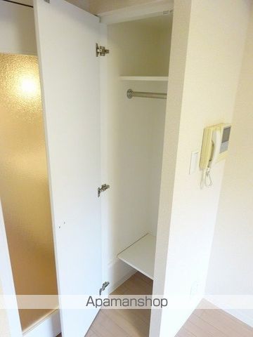ビバリーホームズ西高島平IIの内装写真