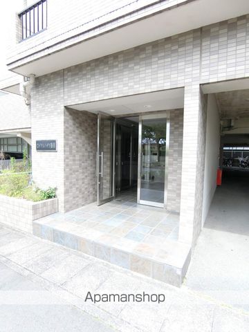 ロイヤルハイツ掛川の玄関写真