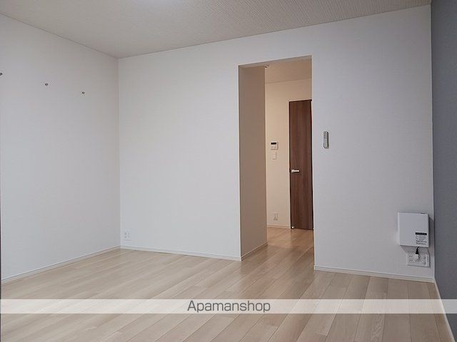 エターナル ヴィレッジIIIの内装写真