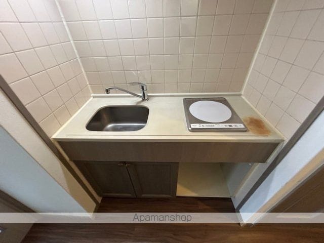 ステイタスマンション吉塚の内装写真