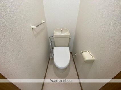 エム・ビューラーＡ[1K/22.65m2]のトイレ