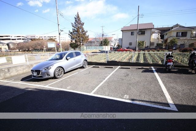 リファインド和田[1R/21.23m2]の駐車場