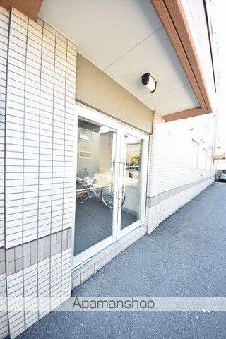 リブウェル 北24条の玄関写真