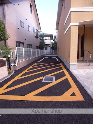 東京都八王子市初沢町[2R/35.18m2]の共用部2
