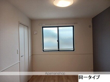 エムズ　グリューエン[2LDK/63.03m2]のリビング・居間2