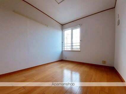 長野県松本市大字里山辺[2LDK/58.86m2]のリビング・居間2