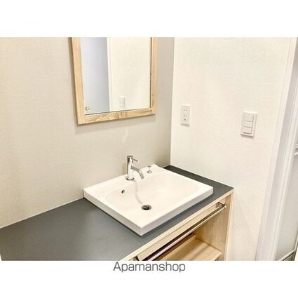 ベルファン西麻布[1LDK/44.4m2]の洗面所