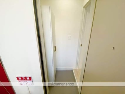 メゾン・ド・メグ大森[1LDK/32.34m2]の玄関