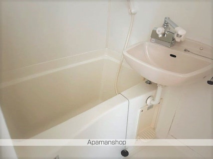 レオパレスＹＯＳＨＩＫＩ[1K/23.18m2]のバス