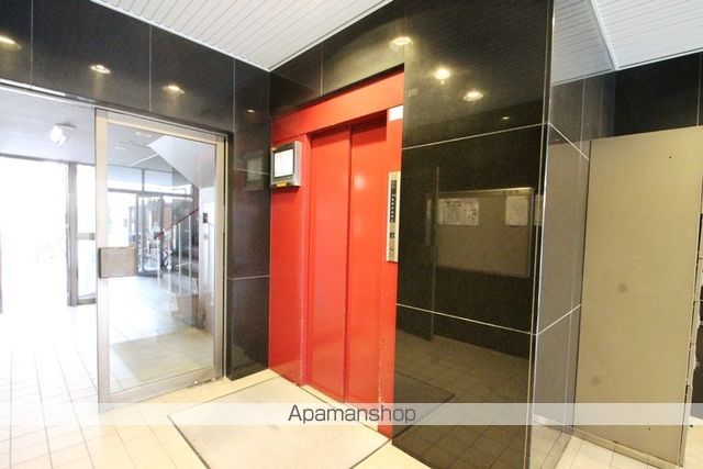 第5高光マンションの玄関写真